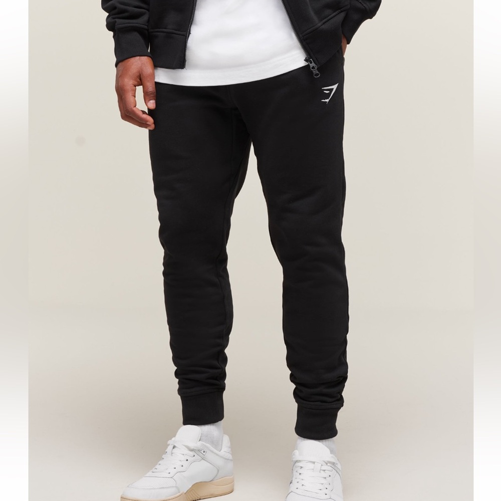 Gymshark Crest Joggers